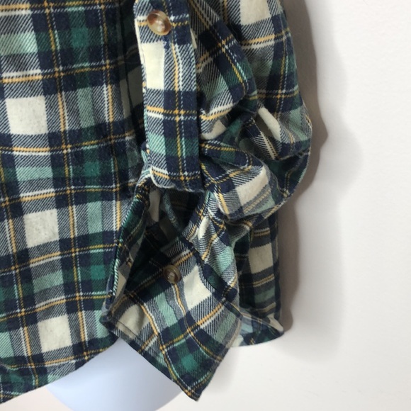 Women’s Passport Button Down Flannel - Picture 3 of 5